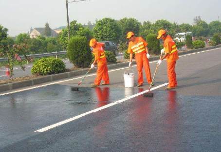 松江 彩色路面喷漆维修改色的使用寿命有多长？